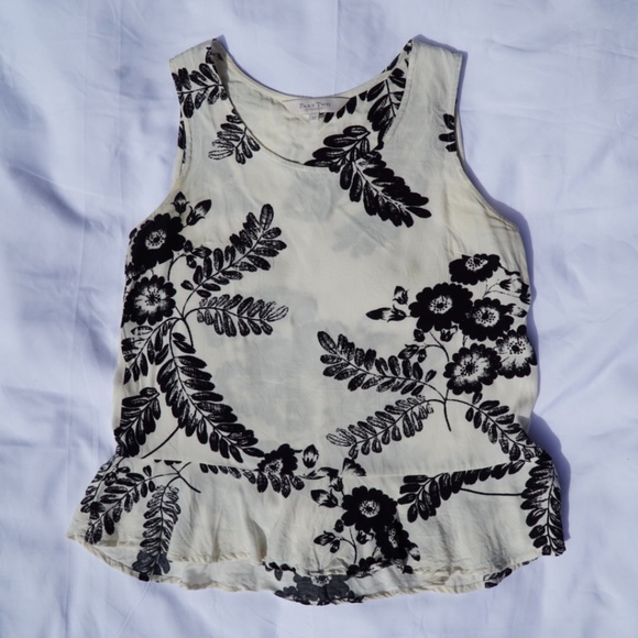 Work casual Flower top - Picture 3 of 5